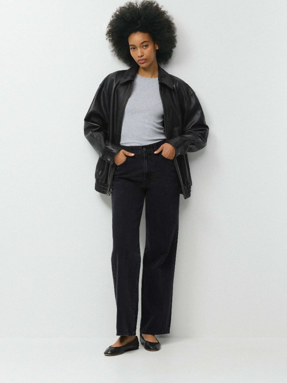Aritzia Denim Forum Curve-Fit Farrah Wide Leg Denim, Size 26